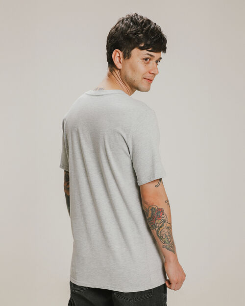 Playera Gris Cuello V